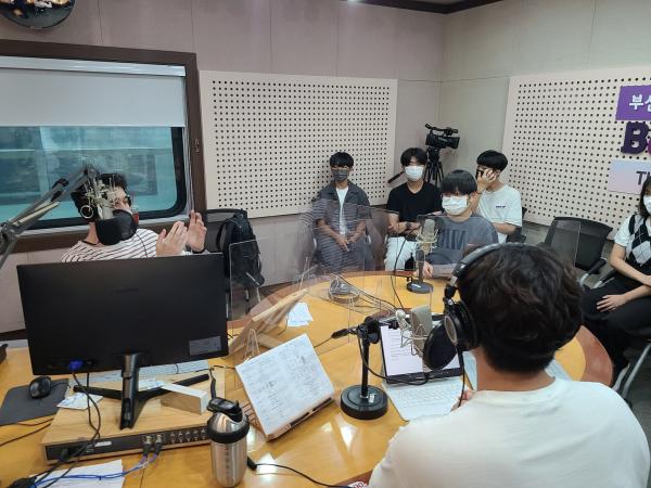 [BeFM 진로체험] 웅동중학교 Photo
