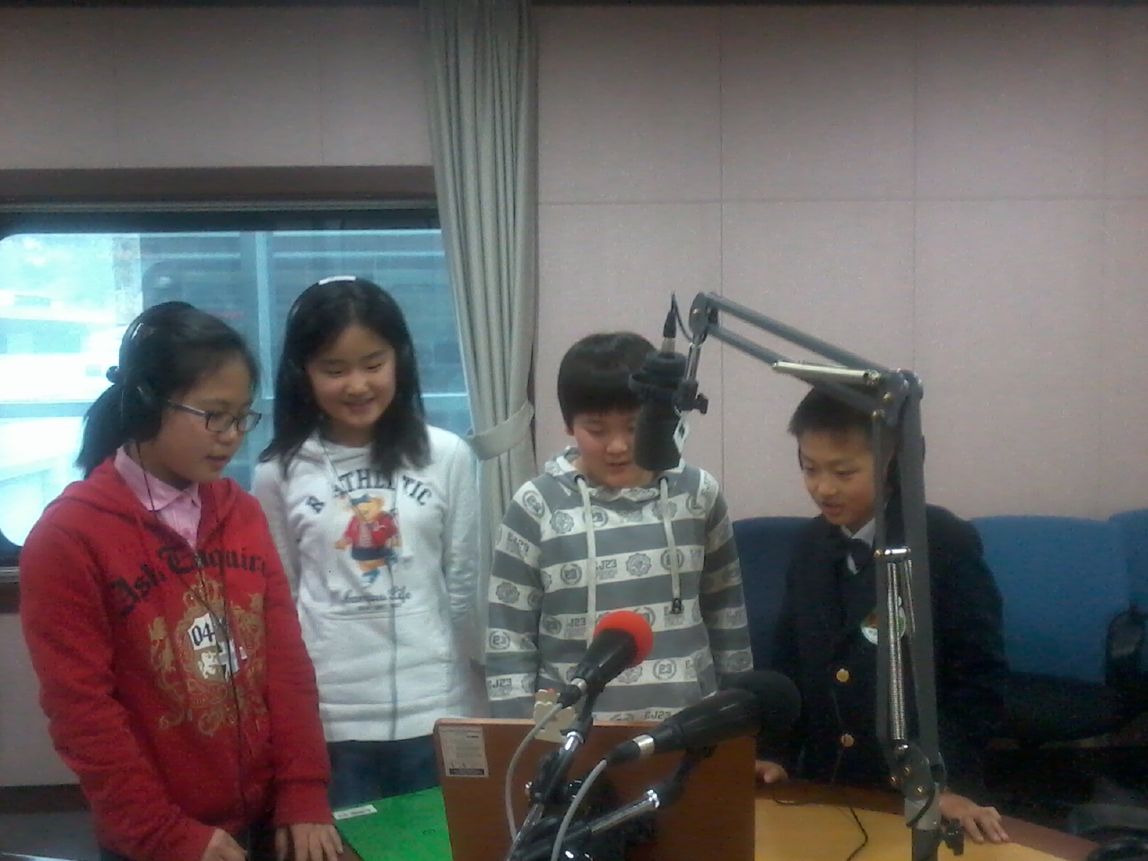 4월 17일 스쿨오브락 Show Your Talent 출연자들 Photo1