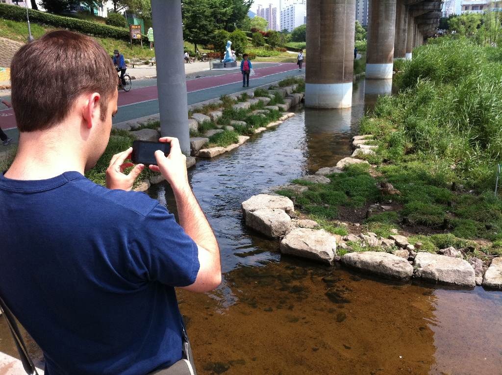 Dongnae Oncheoncheon Photo3