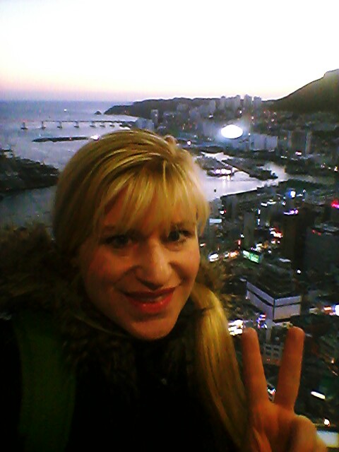 Travel Mission Busan with Tegan  Photo3