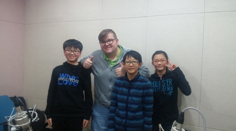 2월 8일 서바이벌게임쇼 Photo1