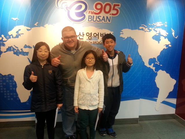 4월 12일 서바이벌 퀴즈 쇼  Photo1