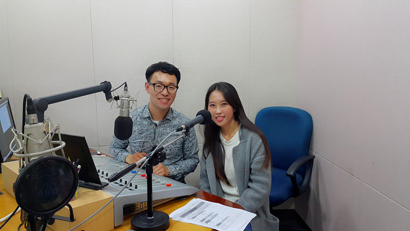 韩国美女黄秀渊做客《知音访谈》 Photo1