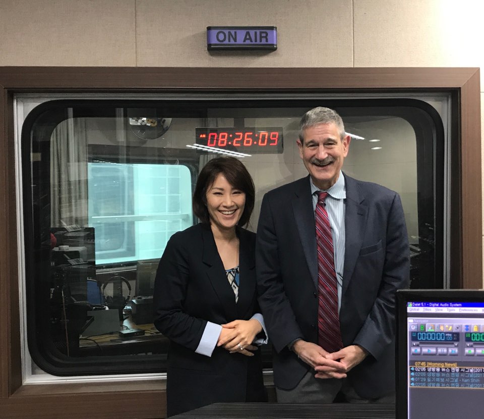 2017.06.26 The Interview with Dr. Foote Photo1
