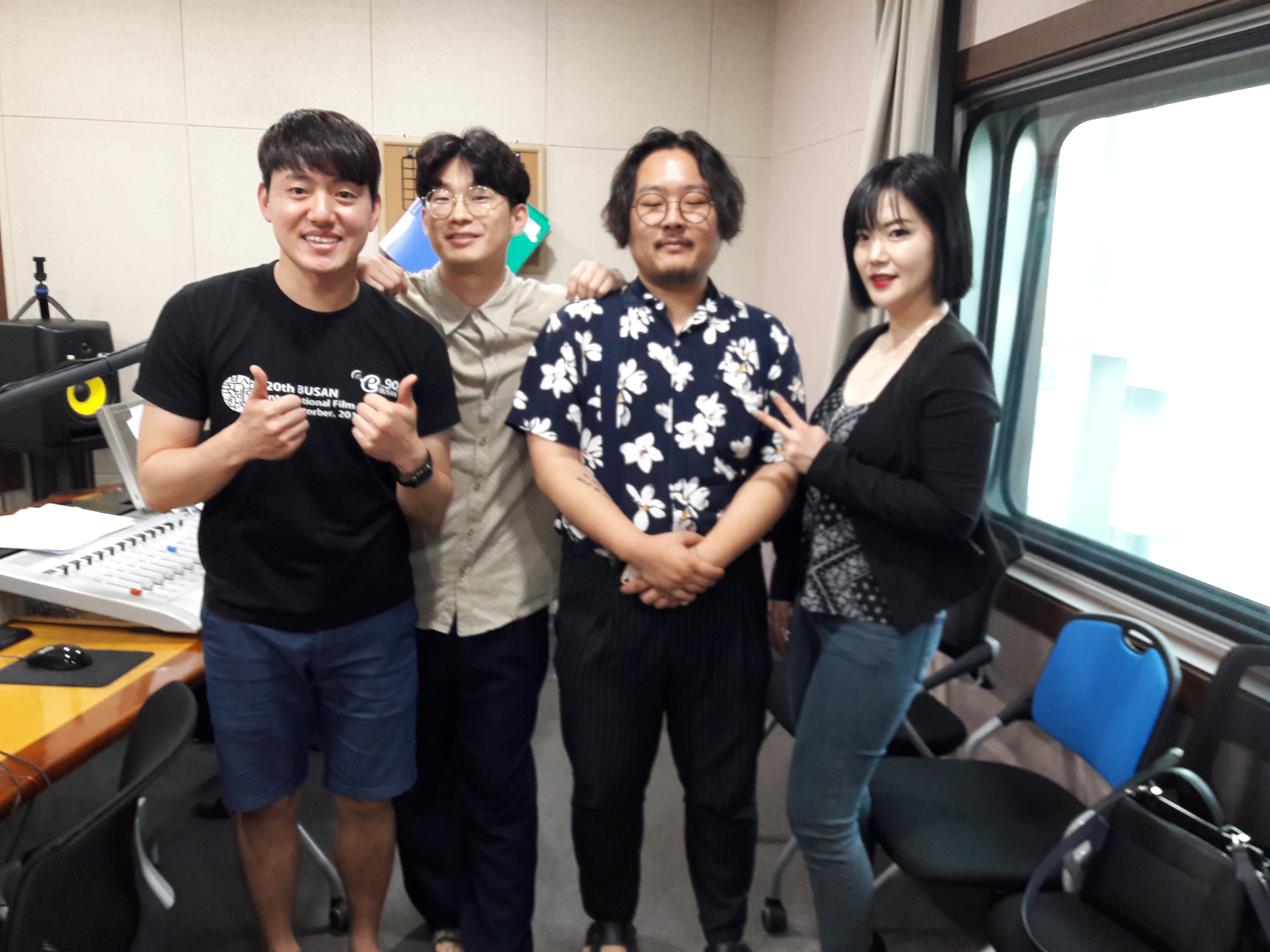 From 방구석 to Superstar_0622_이너사이드시그널 Photo4