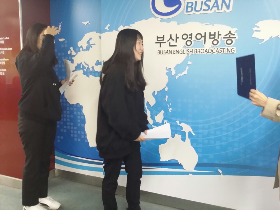   School Reporters #61_경일중학교 팀   Photo2