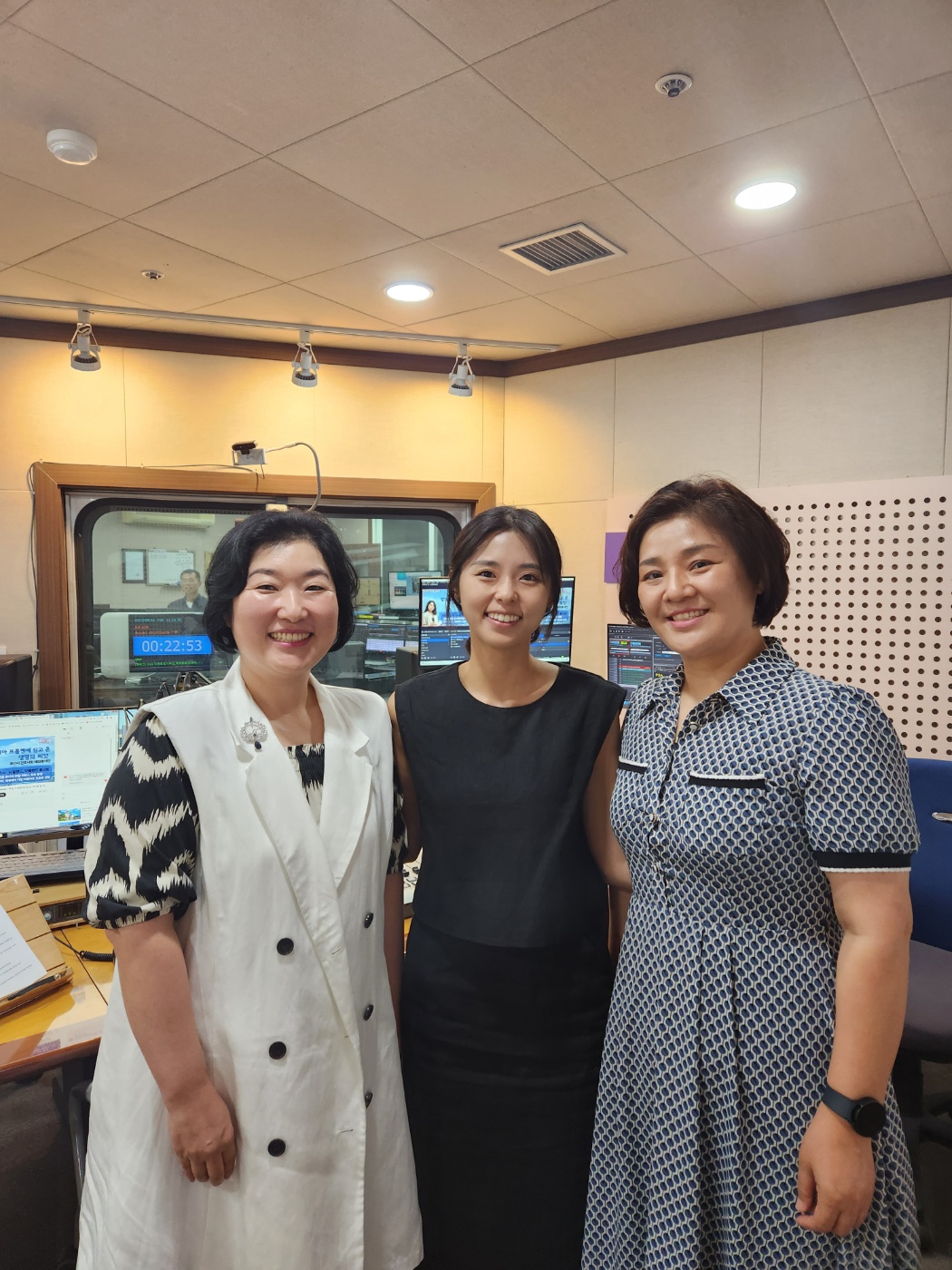 BWW 부산시 간호사회 박정하, 정희영 교수 Photo2