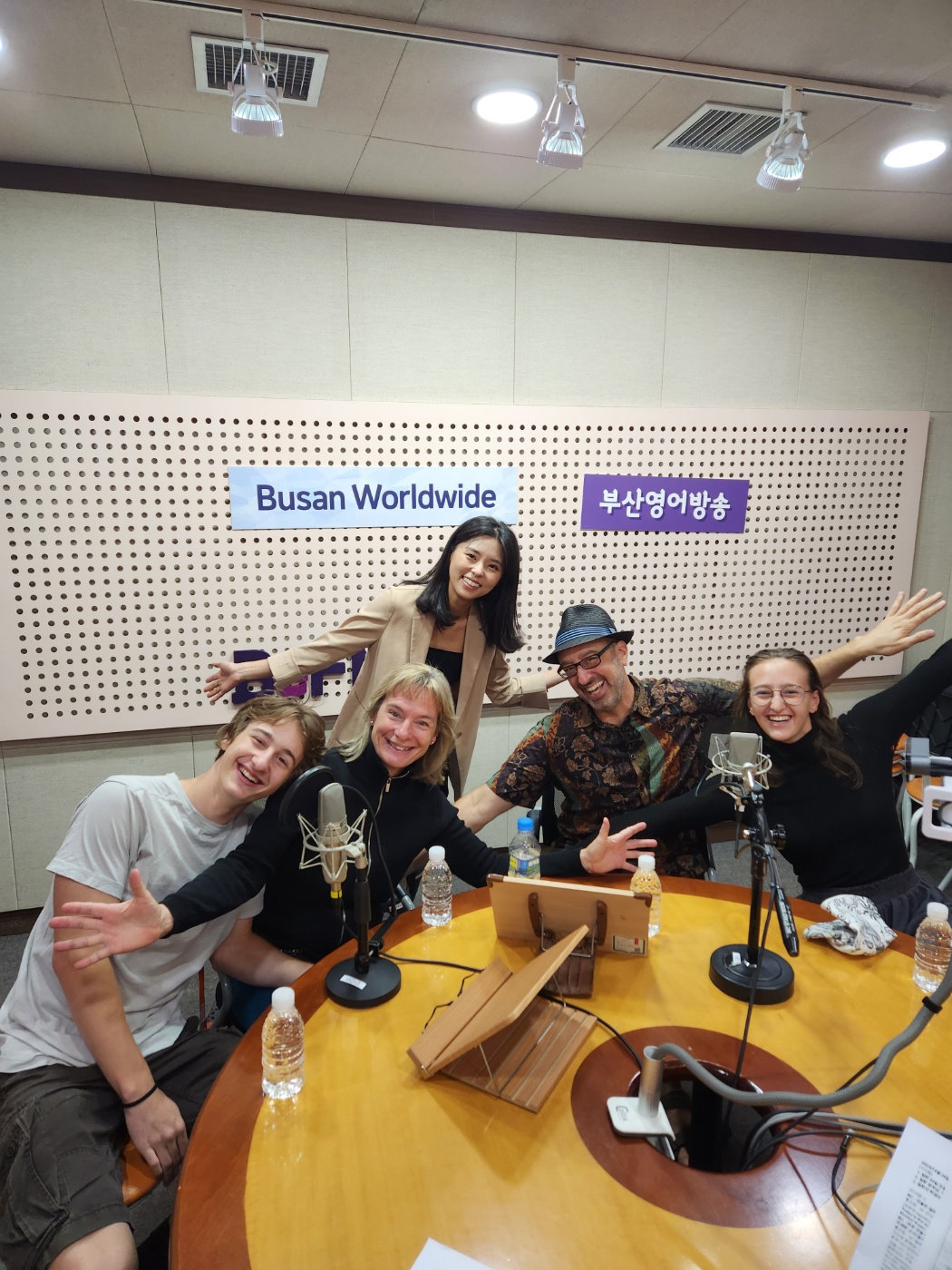 BWW  Family Camus (부산국제코미디페스티벌 해외공연단) Photo2