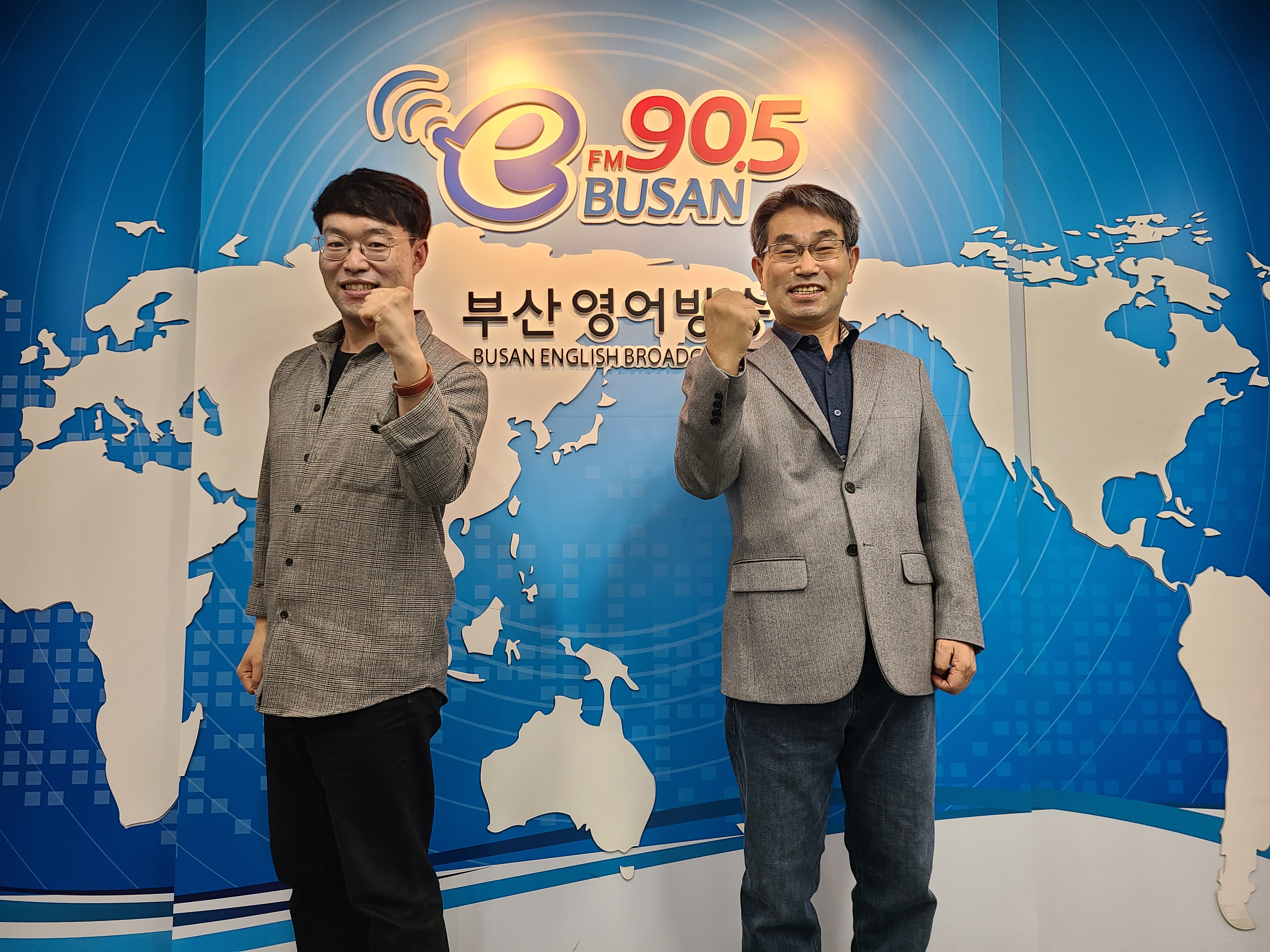 (주간인물/超级访问) 정주신 한국국회학회 회장/한국정치사회연구소 소장10.31 Photo2