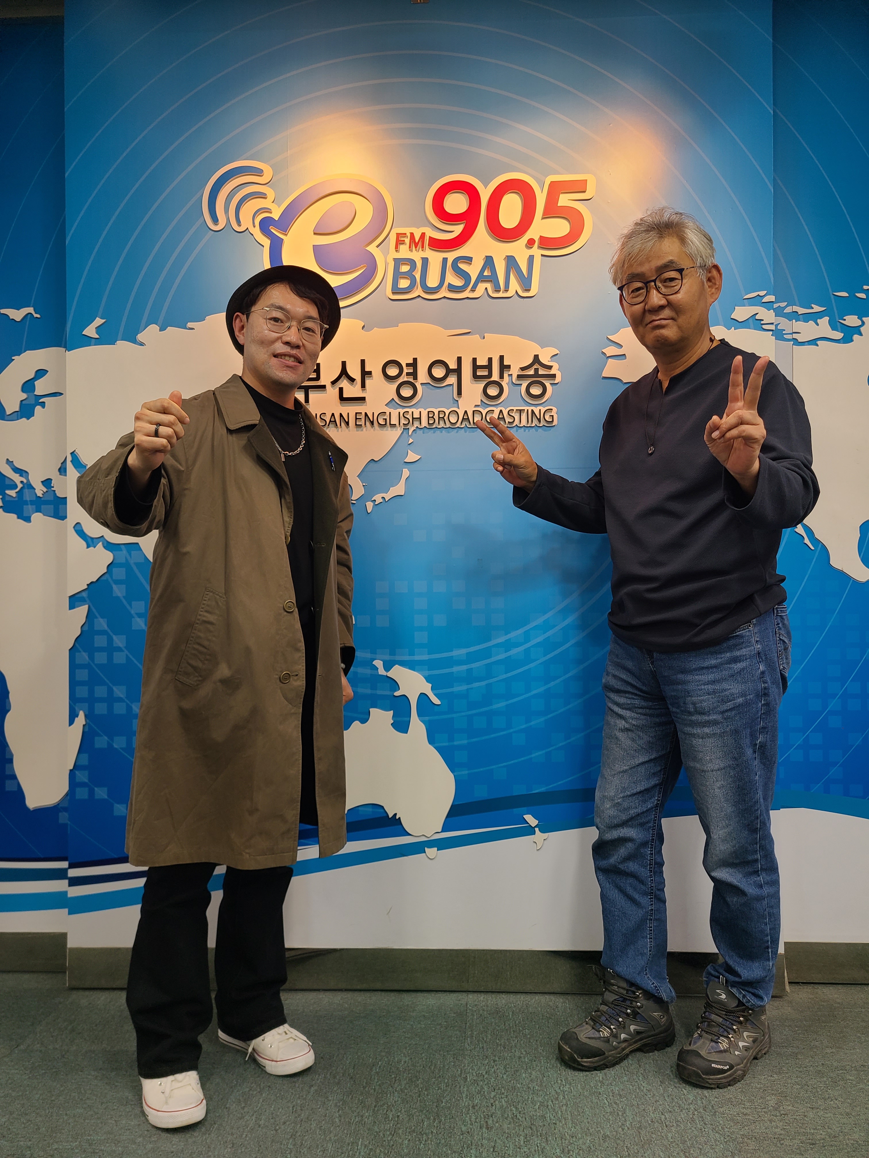 (주간인물/超级访问) EBS세계테마기행 최종명 작가님_12.19 Photo2