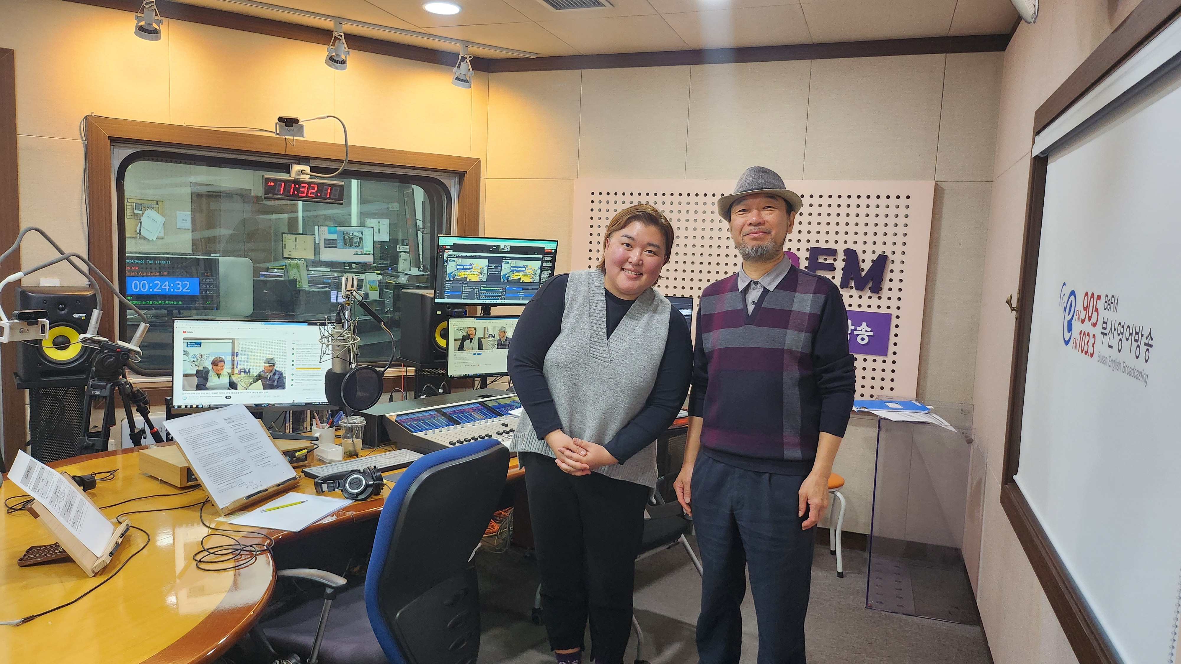 The Interview with 최원준 맛칼럼니스트 Photo1