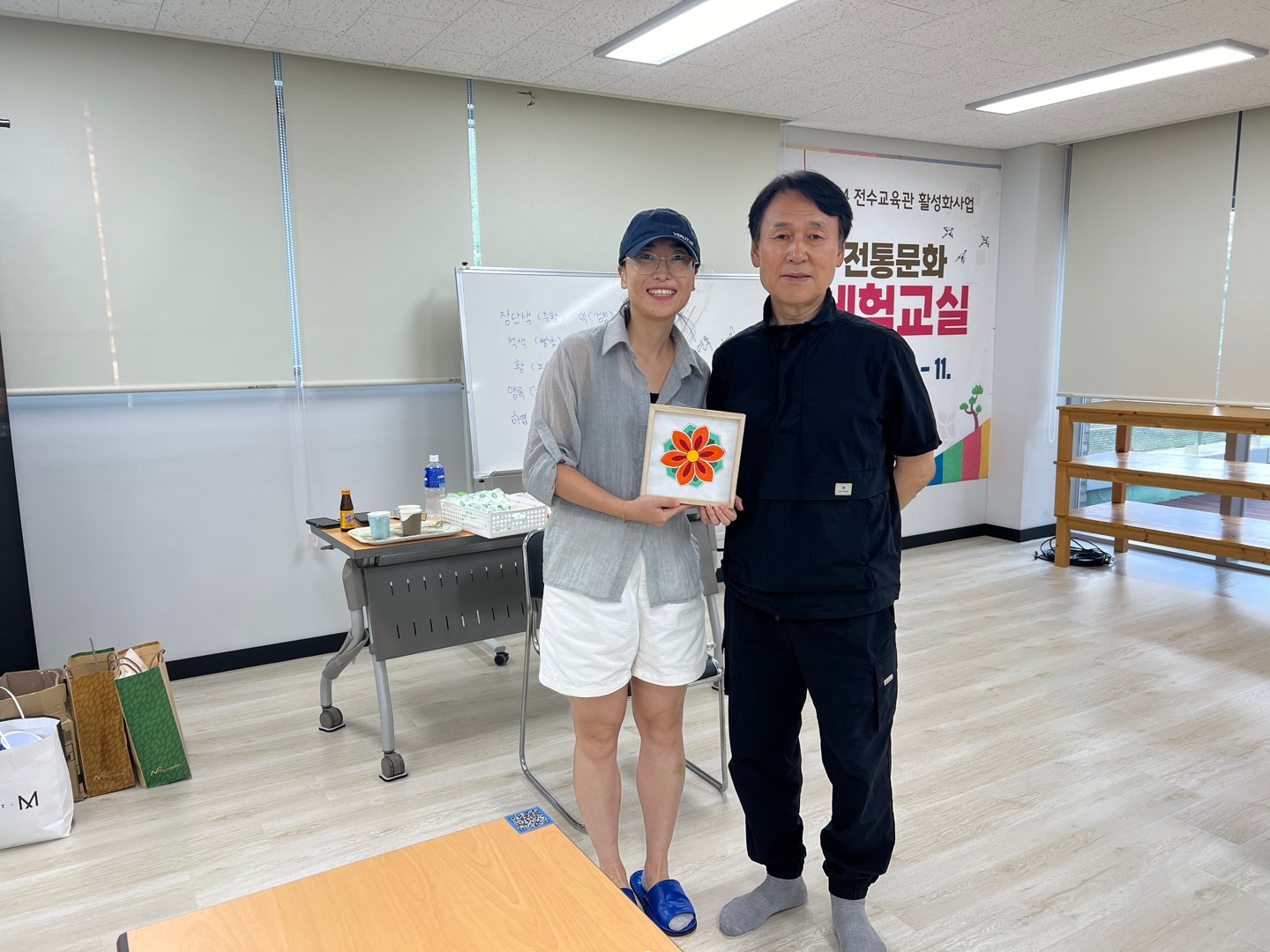 인상부산 - 전통예술관 전통문화체험교실 -불화장과 함께하는 불화체험 Photo1