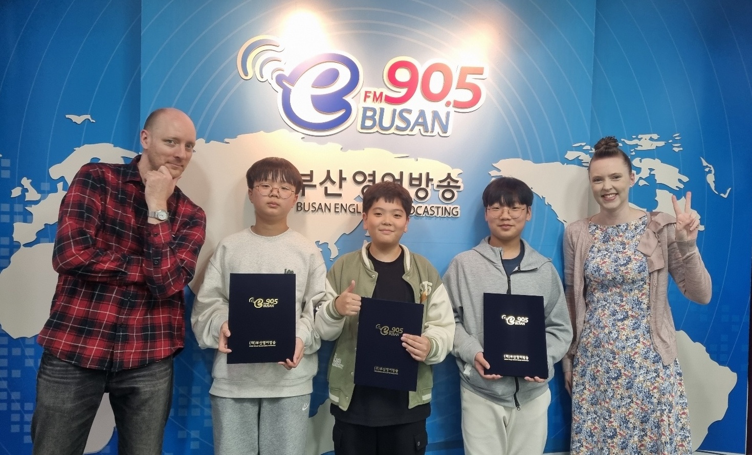 2024 BeFM School Reporters: TEAM32. 분포초등학교 Photo2