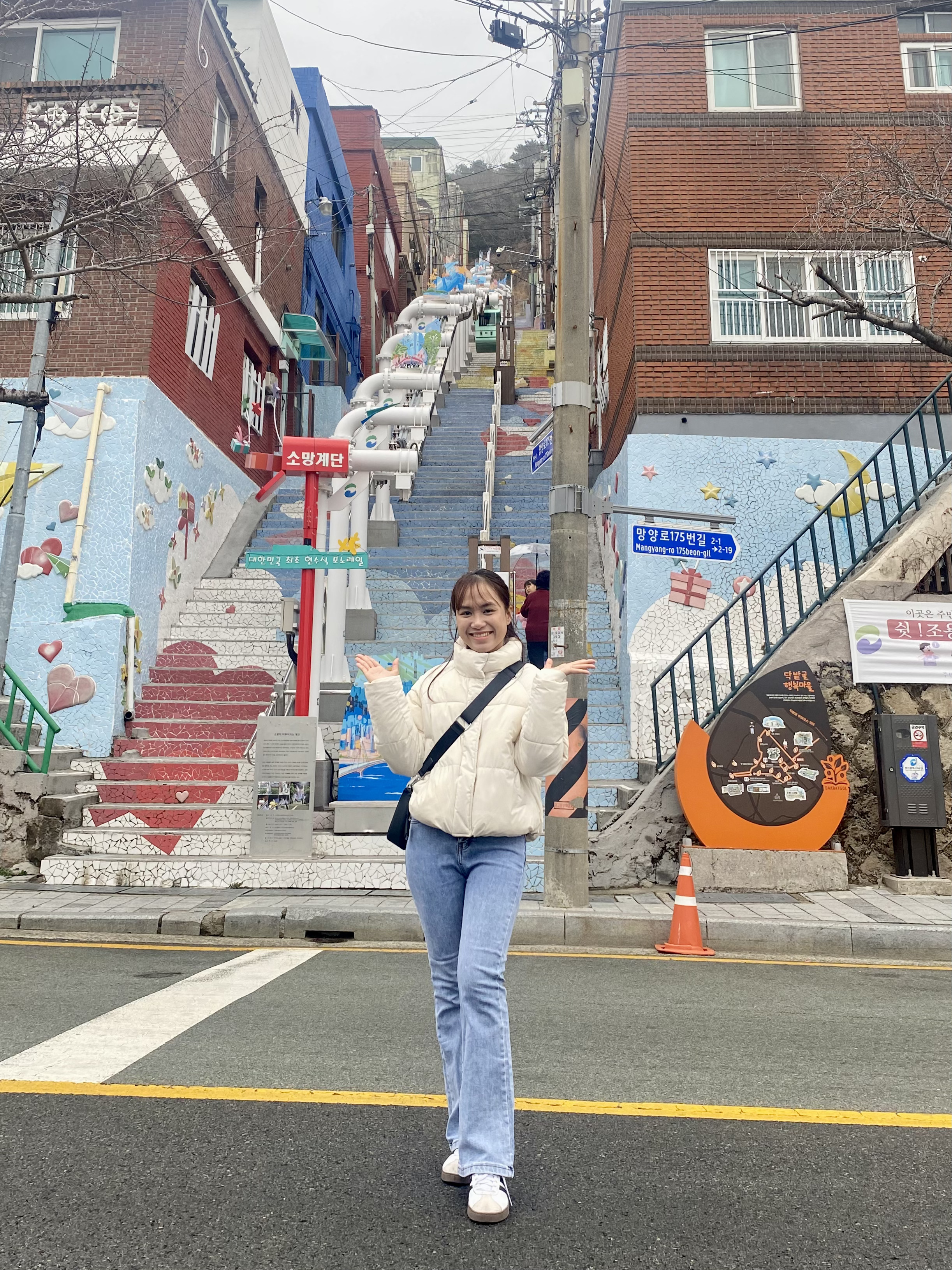 [헬로 베트남/구석구석] 소망계단, 부산 서구 Photo1