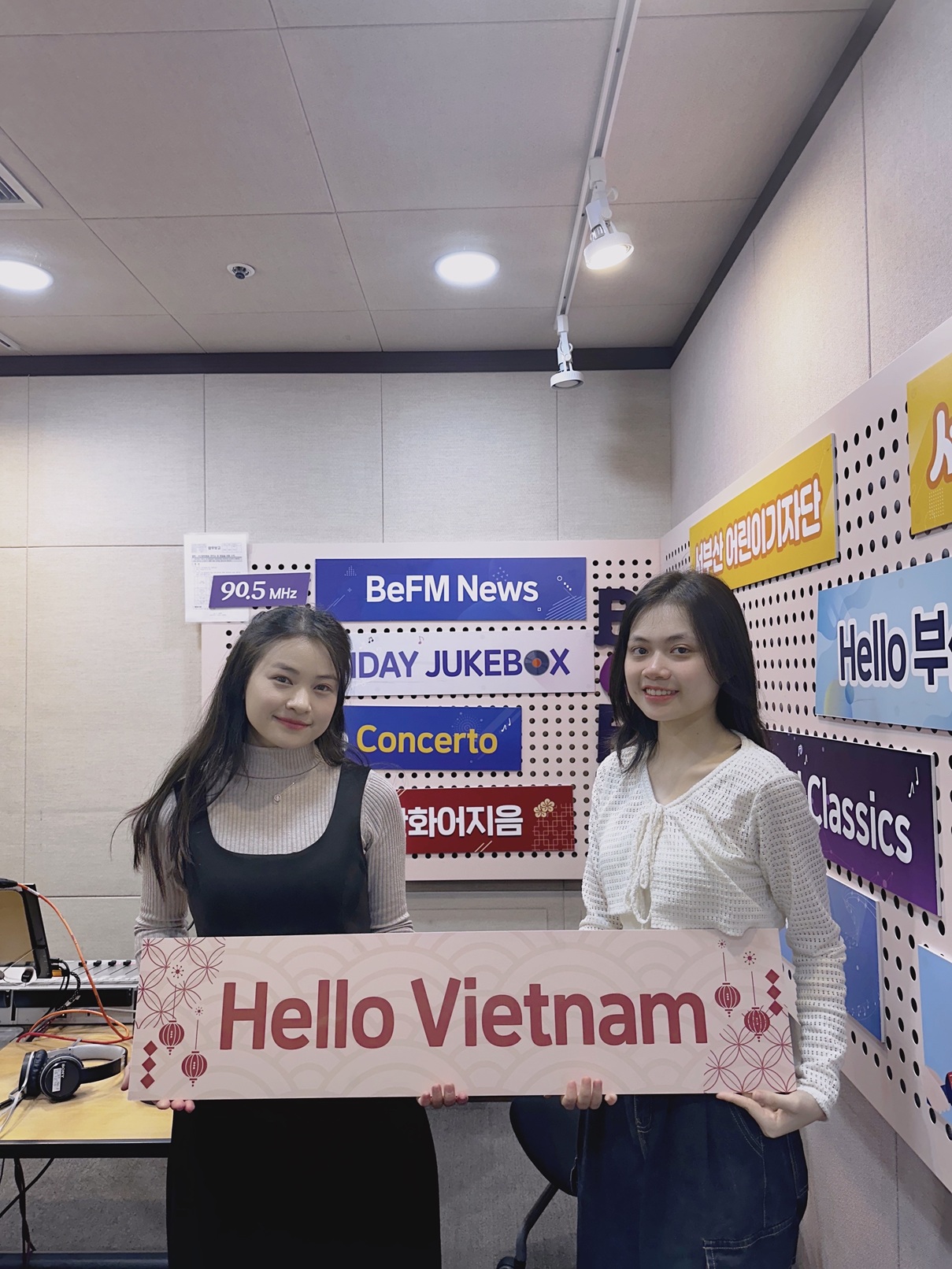 [베트남인 인터뷰/ CÙNG NÓI CÙNG KẾT NỐI] CHÂU ĐẶNG THÙY DƯƠNG _ 25.03.16 Photo1