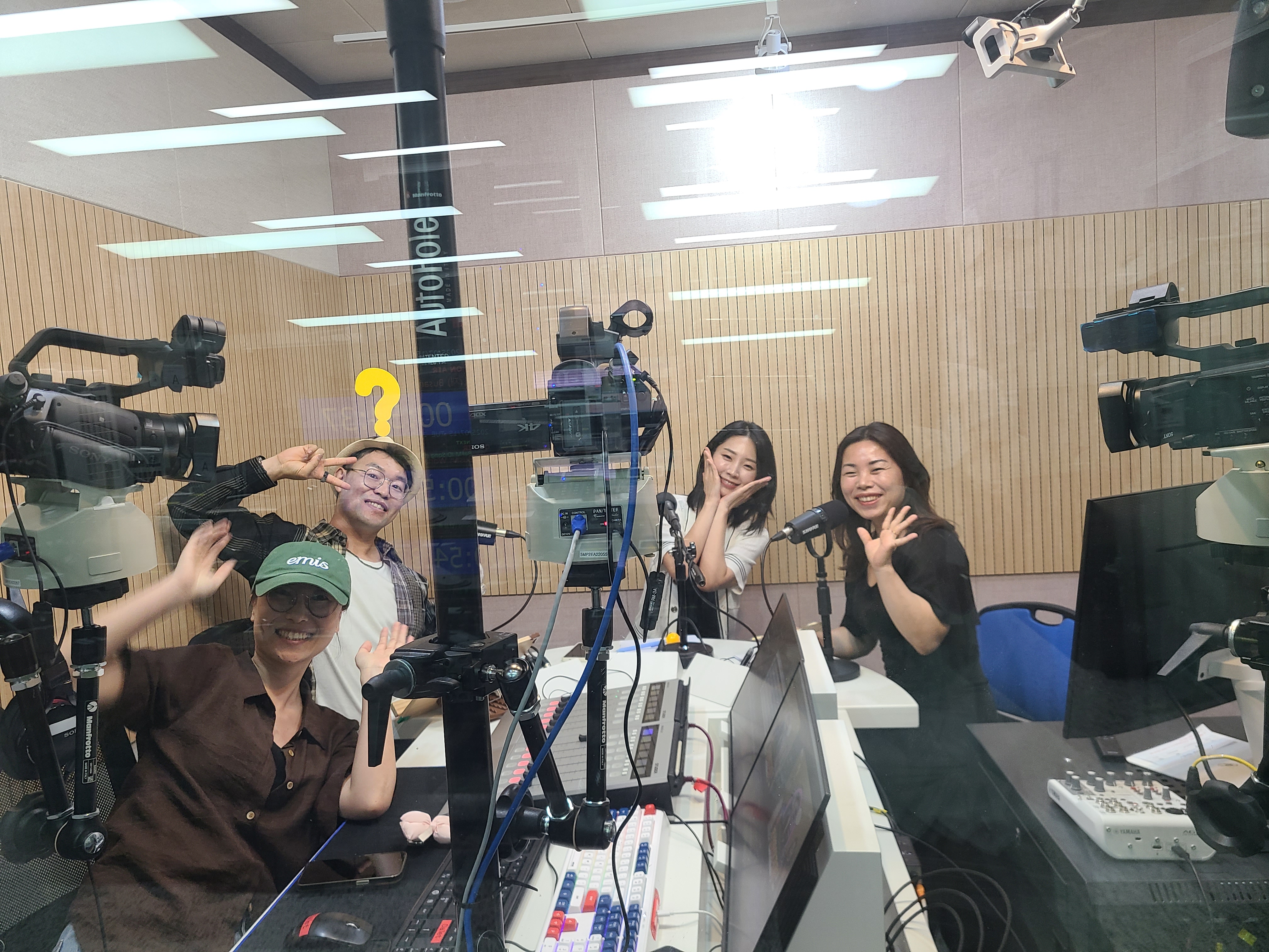 (지음방담/知音访谈) 뷰티올라 이희나&김소영원장_7.15 Photo1