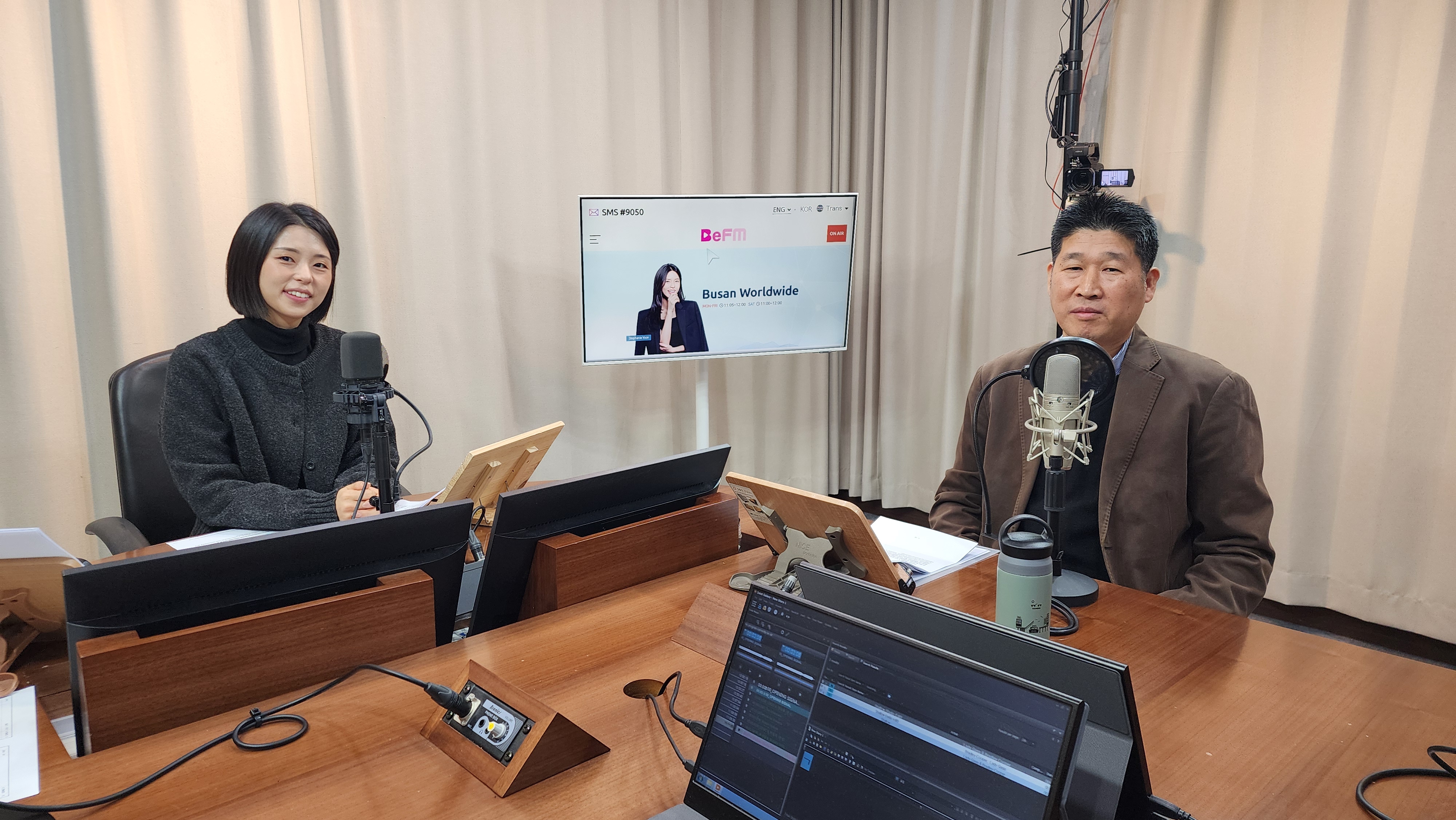 지창선 KF아세안문화원장님과 함께 했습니당:) Photo1