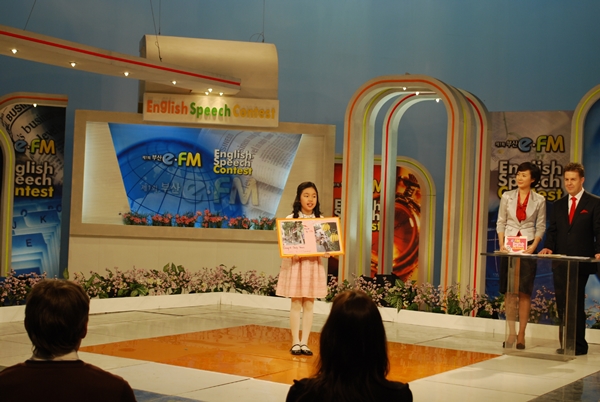  Speech Contest(2009.4.5) Photo