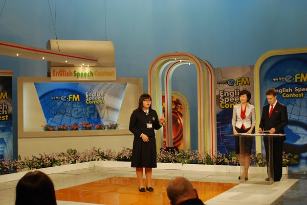  Speech Contest(2009.4.5) Photo