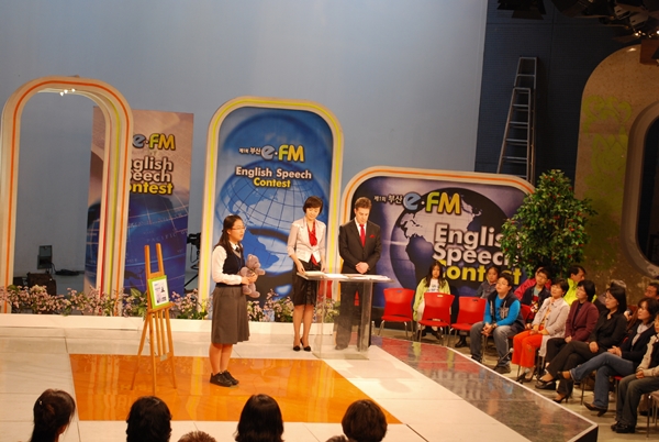  Speech Contest(2009.4.5) Photo