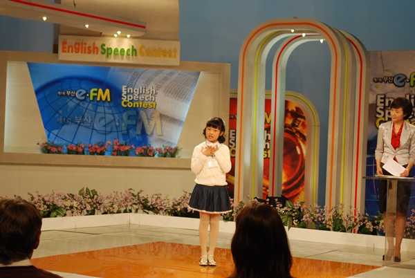  Speech Contest(2009.4.5) Photo