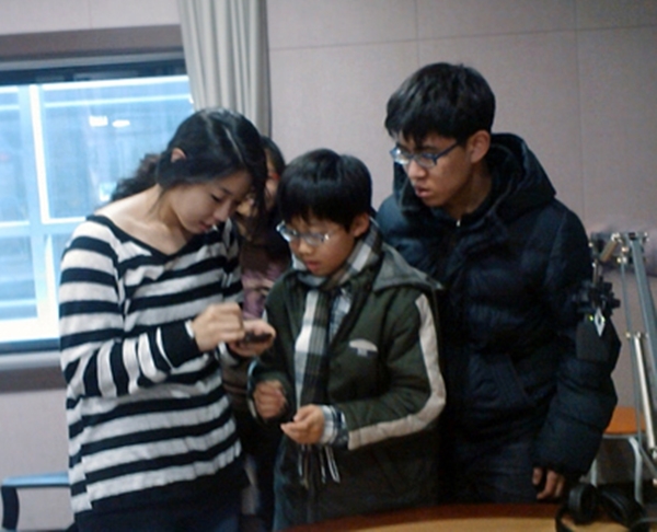 Petra with little visitors Photo