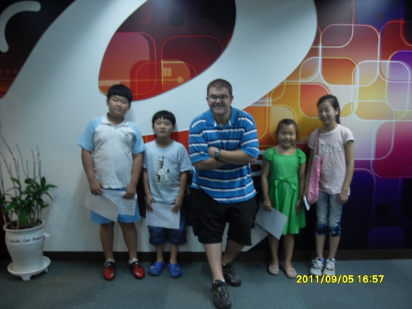 9월 11일 방송 출연한 어린이들 :) Photo