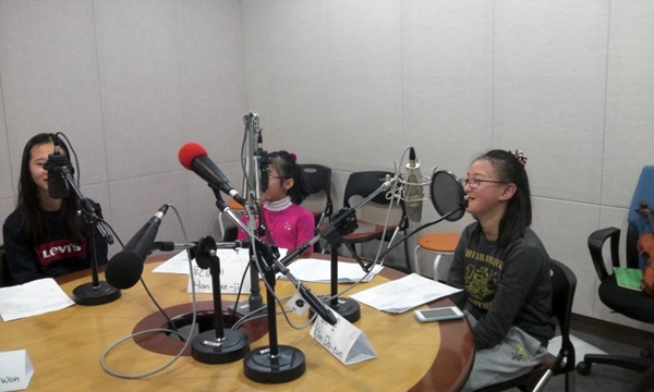 2월 19일 Show Yout Talent Season2 함께 한 친구들 :) Photo