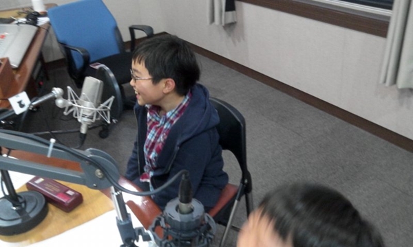4월 8일 Show Your Talent 함께 한 친구들 :) Photo