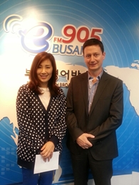 Global Connections _ Mr. Cameron Thorpe the lvice president of Pusan Newport Company  Photo