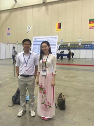 Gap go va tro chuyen voi nhung nguoi to chuc va tham gia buoi toa dam ve viec cham soc suc khoe cho nguoi nuoc ngoai o Han Quoc Photo