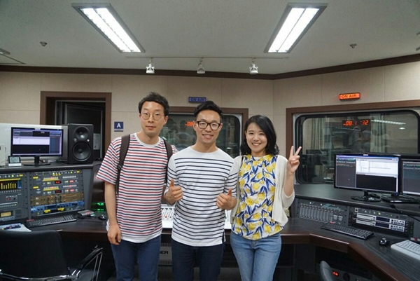 목요일 코너 지음방담 게스트 Photo