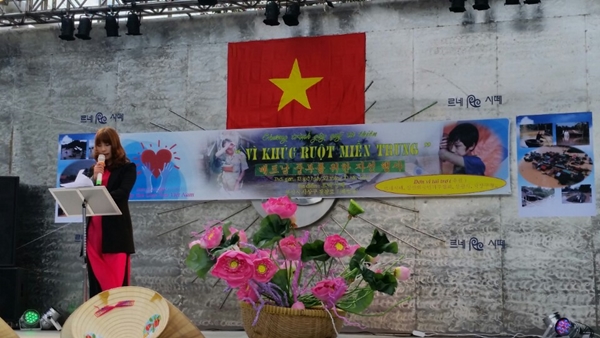 chương trình gây quỹ từ thiện “Vì khúc ruột miền trung” Photo