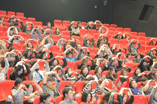 3월 외교관 마크캐닝과의 토크쇼 Photo