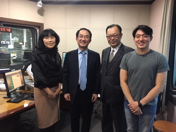 Bravo V.I.P 부산진해경제자유구역청 진양현 청장님 Photo