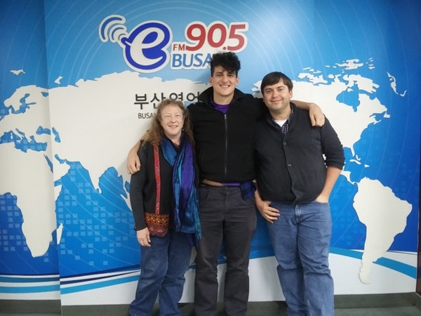 Open Studio, Nov 16 with Busan English Theatre Association - Patrick Sanders, Laurie Neeno  Photo