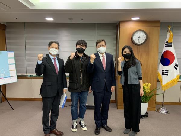 [특집] Busan Worldwide 2022 희망 릴레이 인터뷰 특집방송_박형준 부산시장 Photo