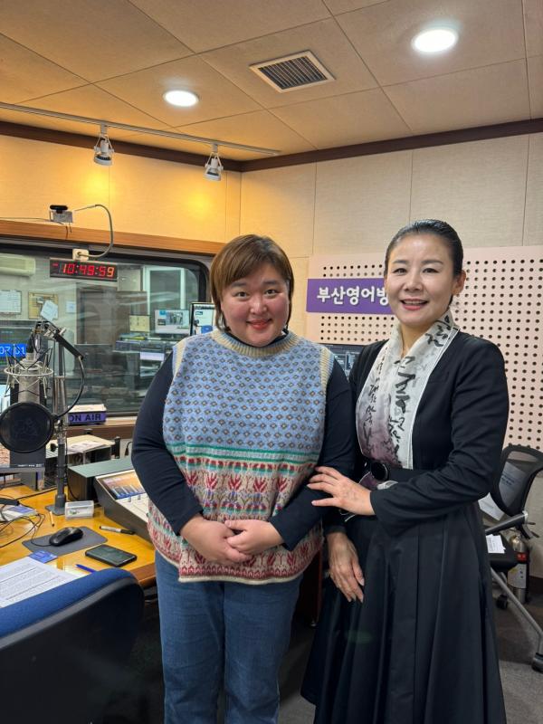 BWW 김윤아 시읽는문화 이사장 Photo