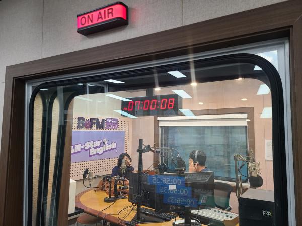 (지음방담/知音访谈) 한아빈(무역회사 재직)_07.18 Photo