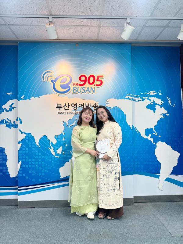 [베트남인 인터뷰/ CÙNG NÓI CÙNG KẾT NỐI] NGUYEN HUU QUYNH HUONG_24.06.02 Photo