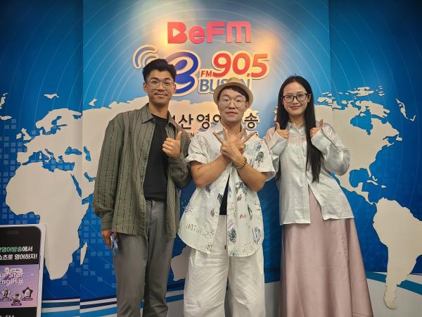 (지음방담/知音访谈) 사진작가 刘禹希, 甄世浩_9.23 Photo
