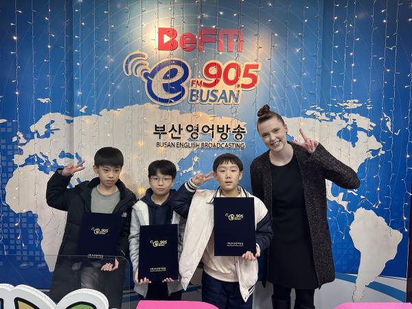 2025년 12월 14일 BeFM School Reporters: Team 37. 용문초등학교 Photo