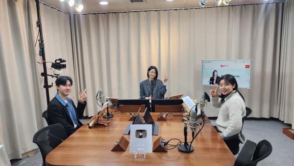 정유나 연출, 허성빈 배우 제44회 부산연극제 Photo